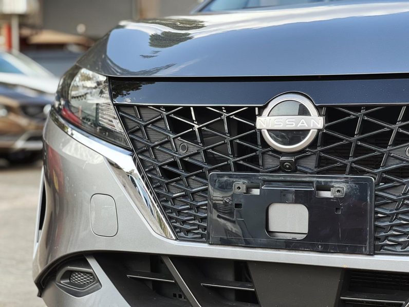 
								Nissan Note E13 full									