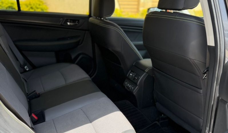 
								Subaru Outback Xbreak full									