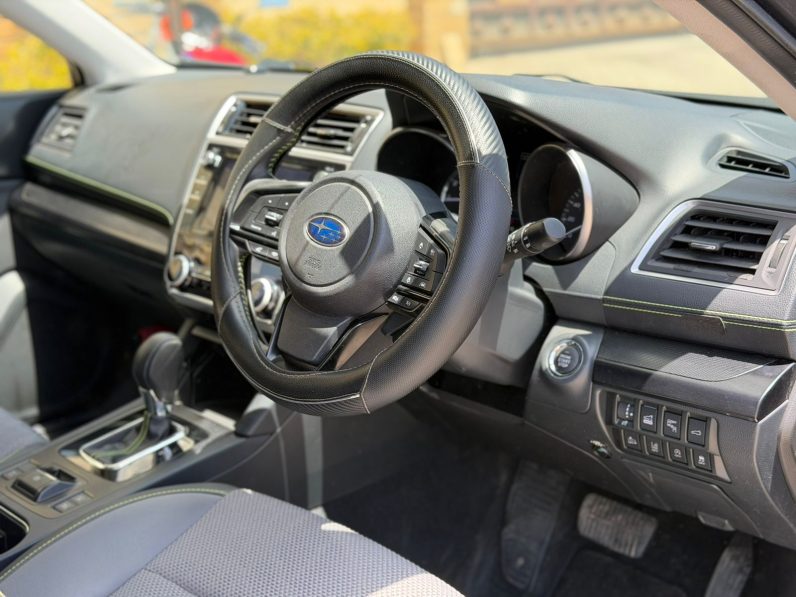 
								Subaru Outback Xbreak full									