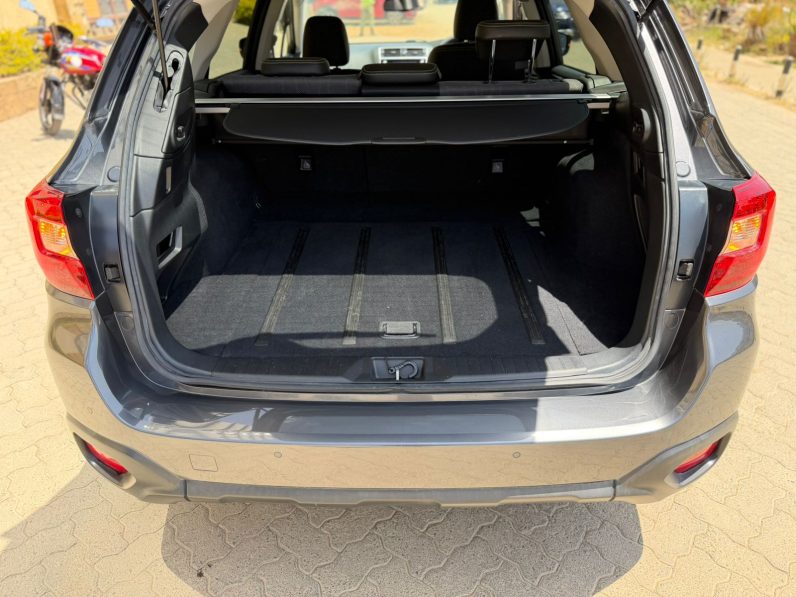 
								Subaru Outback Xbreak full									