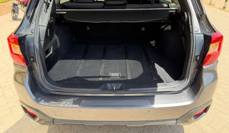 
								Subaru Outback Xbreak full									