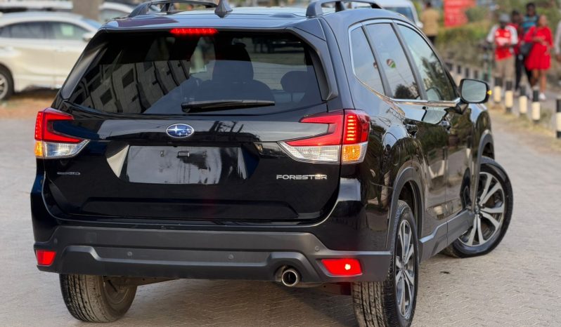 
								Subaru Forester SK9 full									