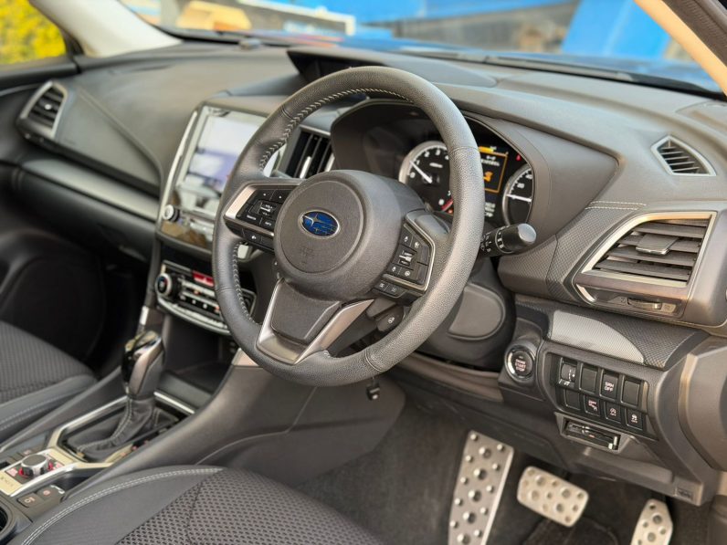 
								Subaru Forester SK9 full									