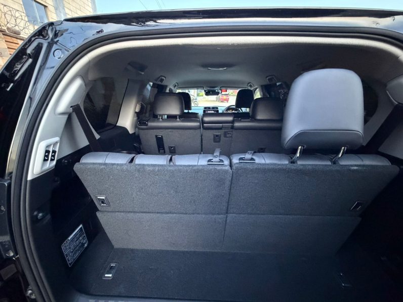 
								Toyota Land Cruiser Prado TXL full									