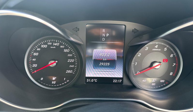 
								Mercedes Benz C200 full									