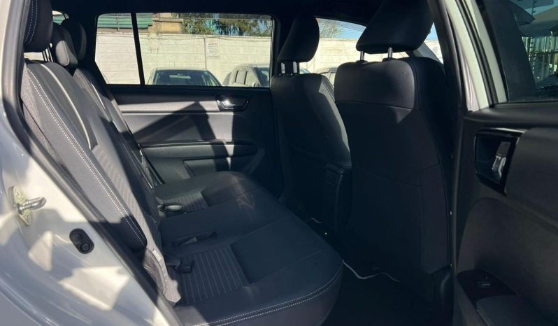 
								Toyota Fielder WXB full									