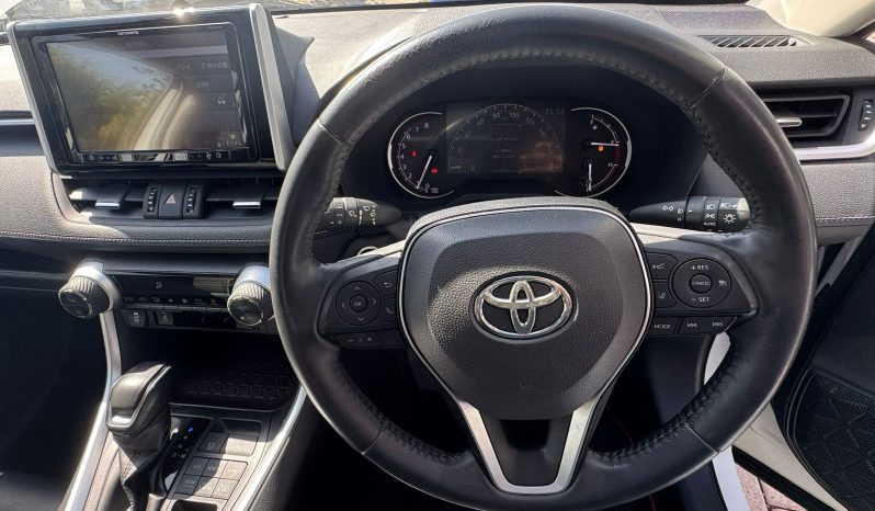 
								Toyota Rav4 full									