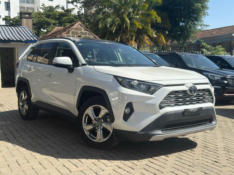 
								Toyota Rav4 full									