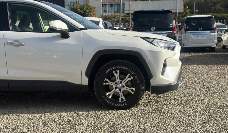 
								Toyota Rav4 G-Z full									