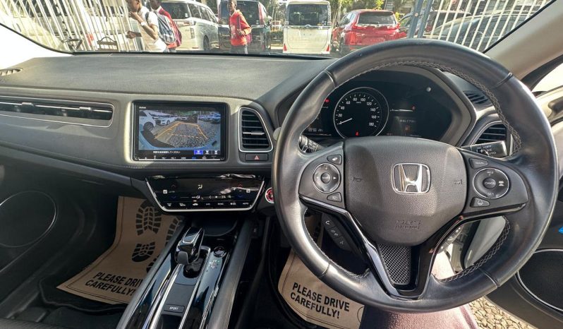 
								Honda Vezel full									