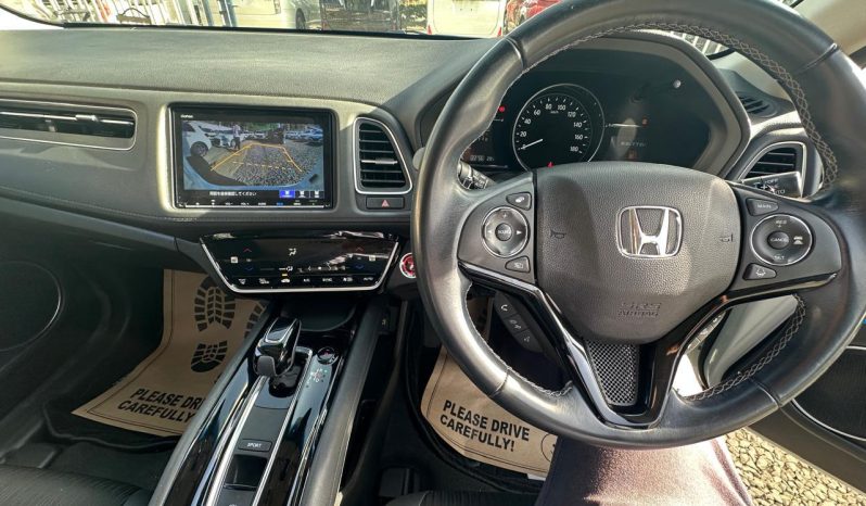 
								Honda Vezel full									