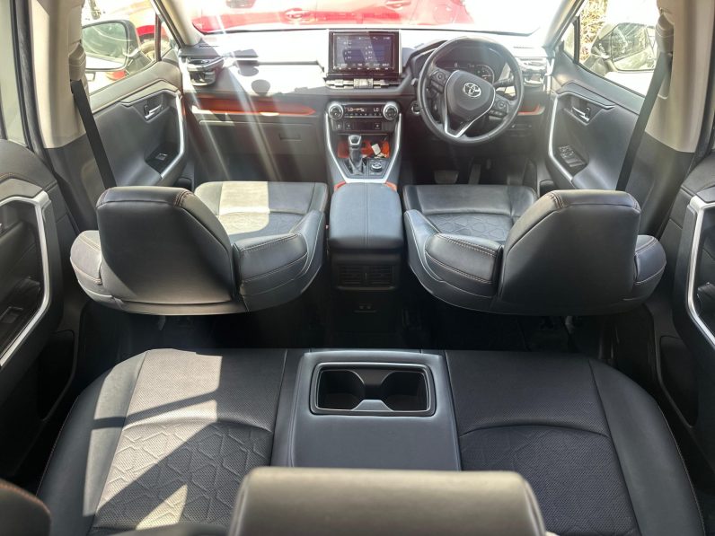 
								Toyota Rav4 Adventure full									
