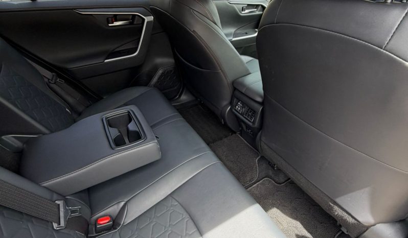 
								Toyota Rav4 Adventure full									