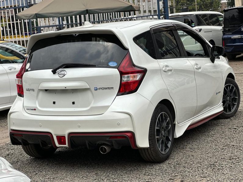 
								Nissan Note Nismo E-power full									