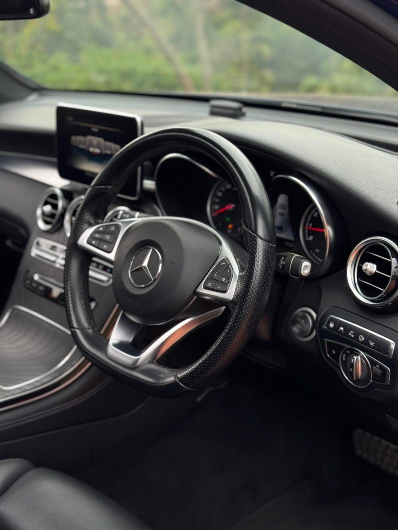 
								Mercedes Benz GLC 250 full									