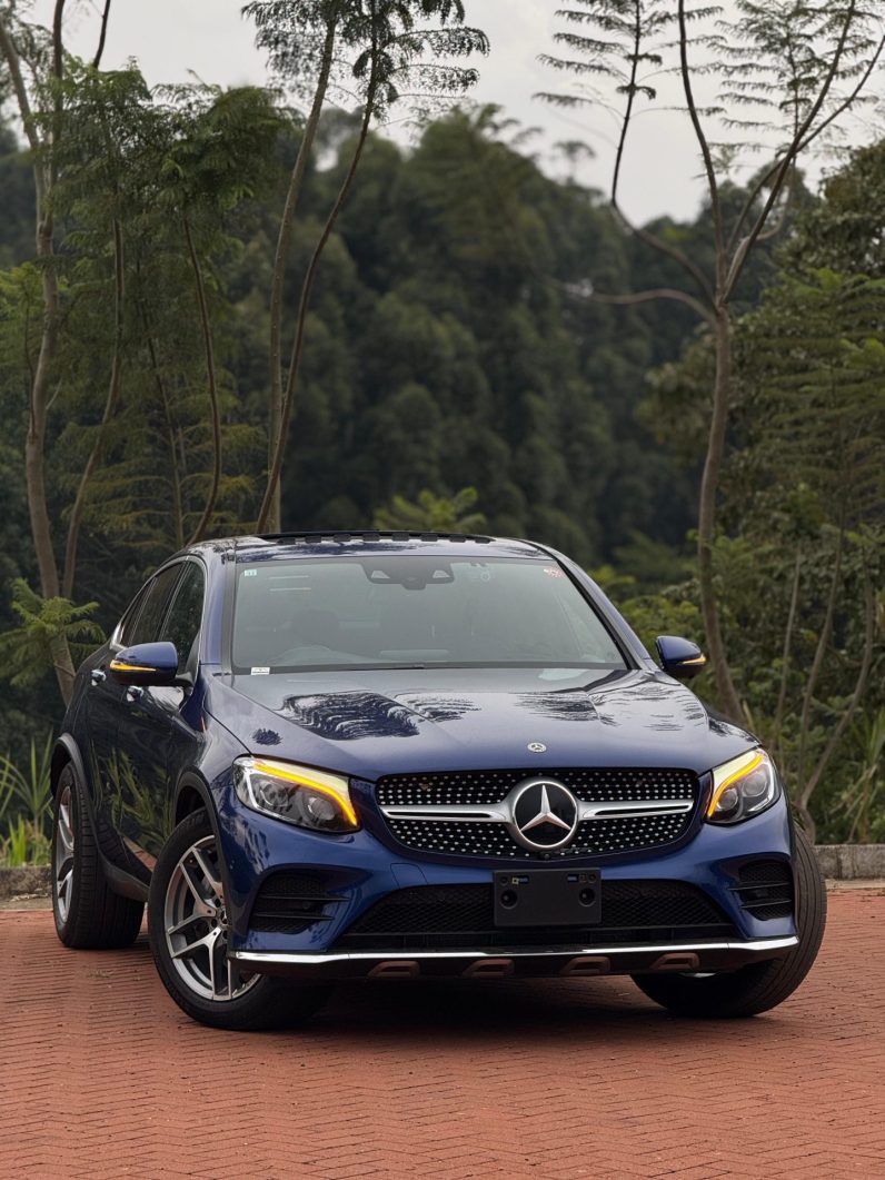 
								Mercedes Benz GLC 250 full									