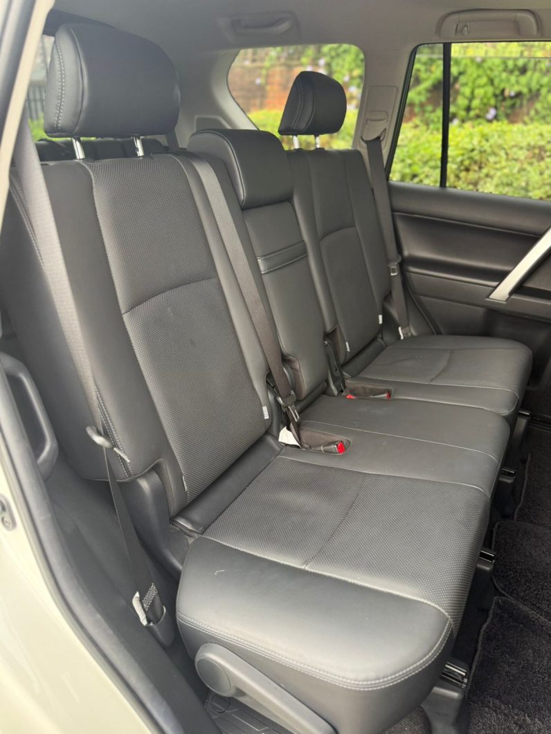 
								Land cruiser prado TX full									