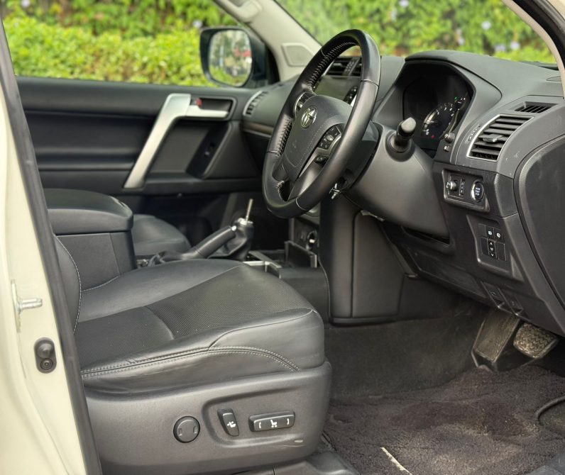 
								Land cruiser prado TX full									