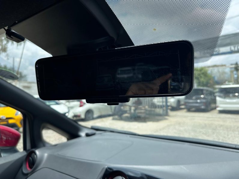 
								Nissan Note Nismo Epower full									