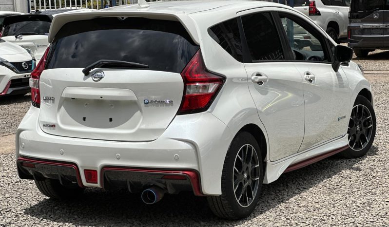 
								Nissan Note Nismo Epower full									