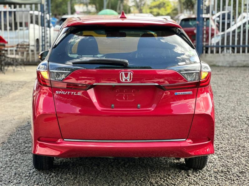 
								Honda fit shuttle full									