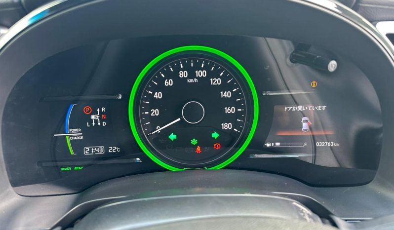 
								Honda fit shuttle full									