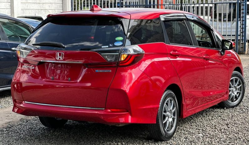 
								Honda fit shuttle full									
