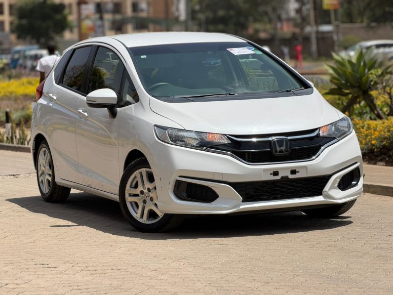 
								Honda fit full									