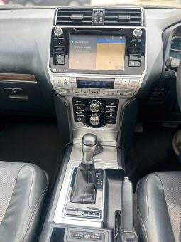 Land Cruiser Prado Kakadu