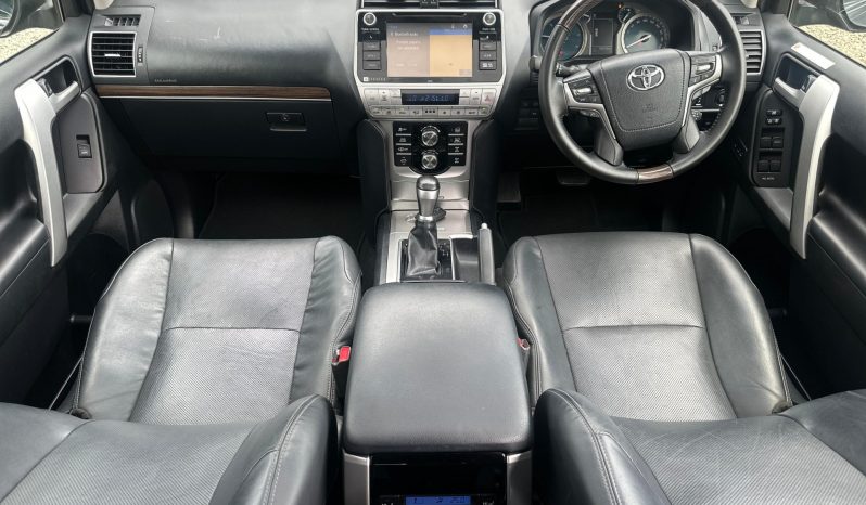 
								Land Cruiser Prado Kakadu full									