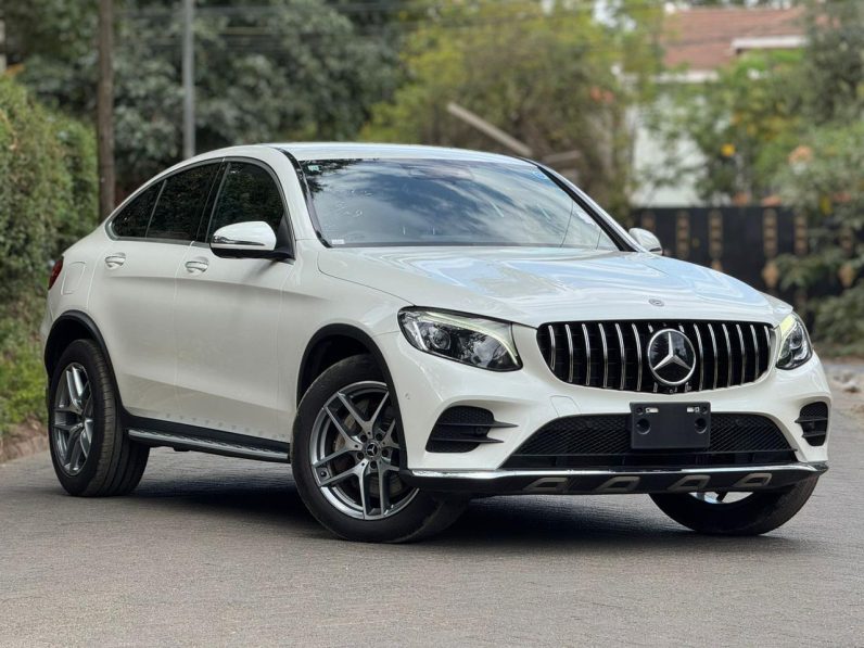 
								Mercedes Benz GLC 250 full									