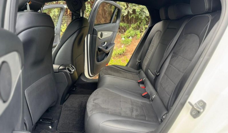 
								Mercedes Benz GLC 250 full									