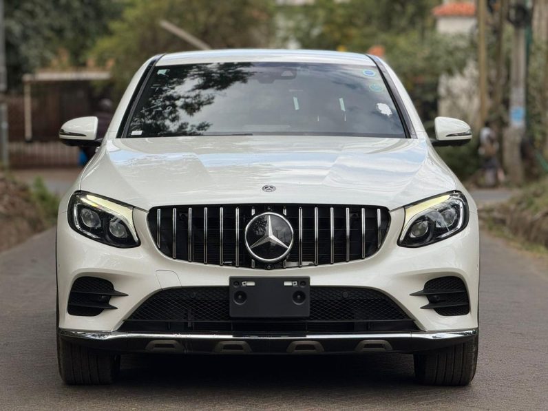 
								Mercedes Benz GLC 250 full									