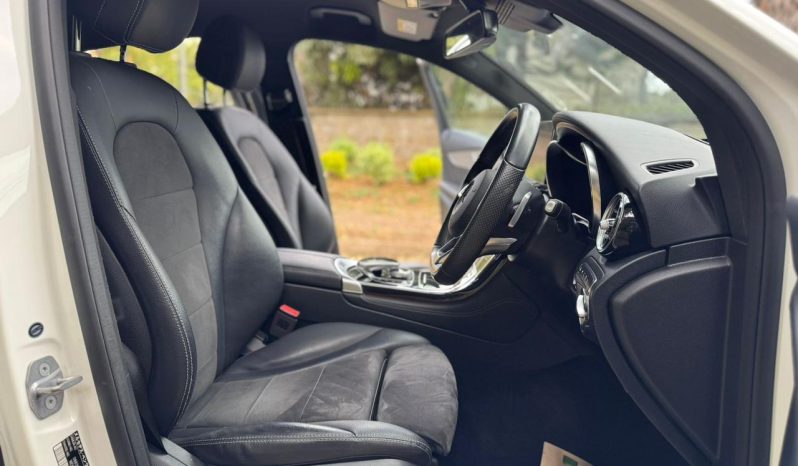 
								Mercedes Benz GLC 250 full									