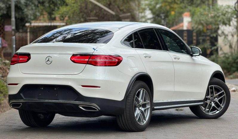 
								Mercedes Benz GLC 250 full									