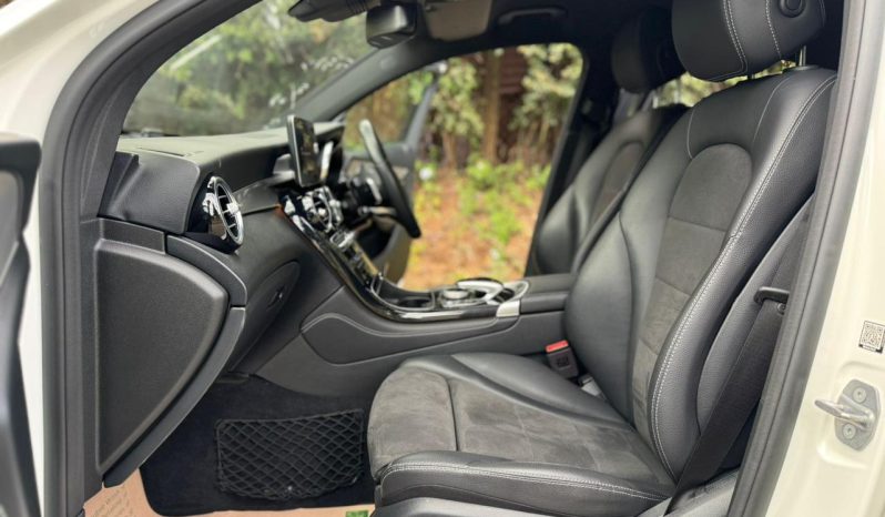 
								Mercedes Benz GLC 250 full									