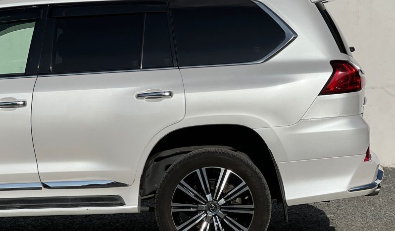 
								Lexus Lx570 full									