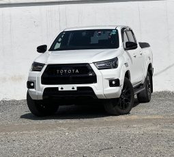 Toyota Hilux GR