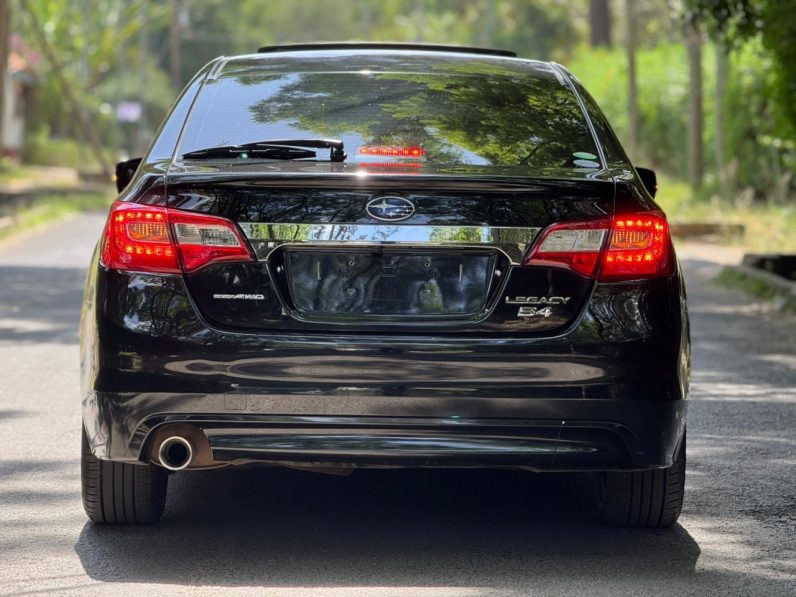 
								Subaru Legacy B4 full									