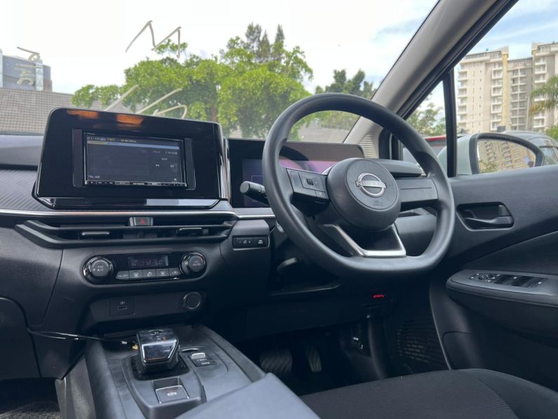 
								Nissan Note E13 full									