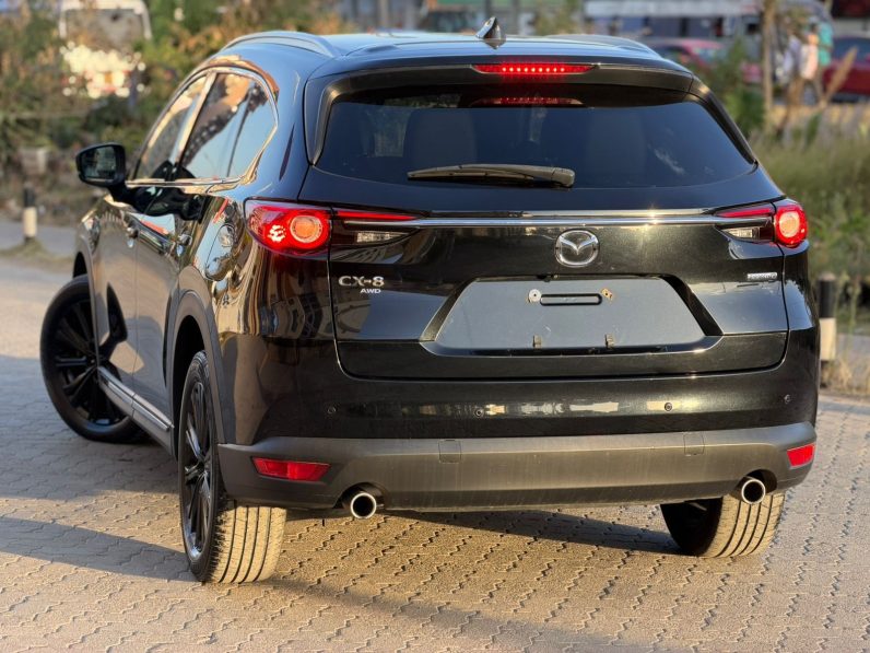 
								Mazda CX-8 full									
