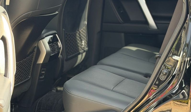 
								Toyota Land Cruiser Prado TX.L full									