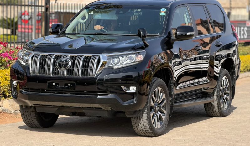 
								Toyota Land Cruiser Prado TX.L full									