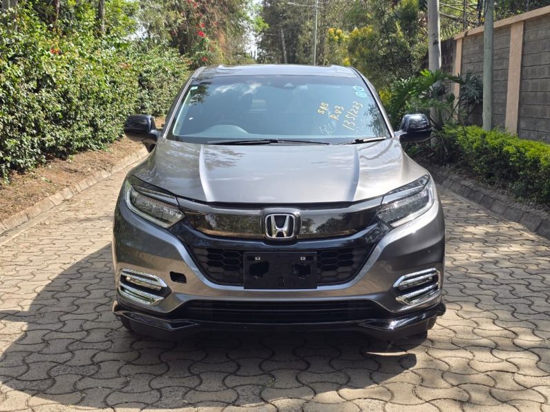 
								Honda Vezel RS full									
