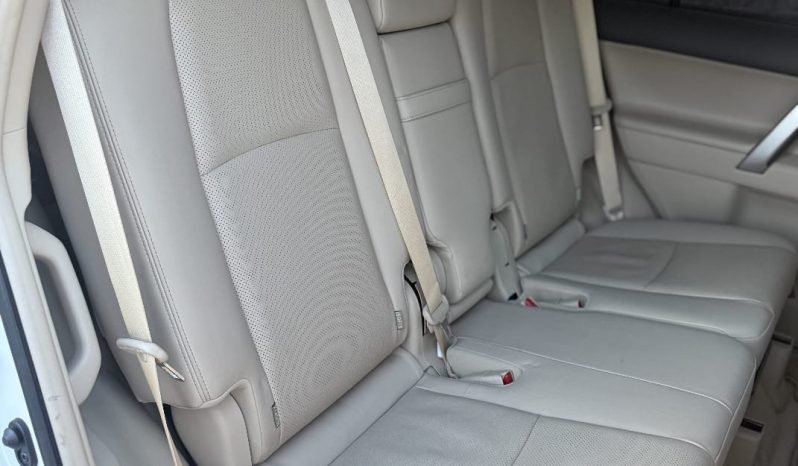 
								Toyota Land Cruiser Prado TX-L full									