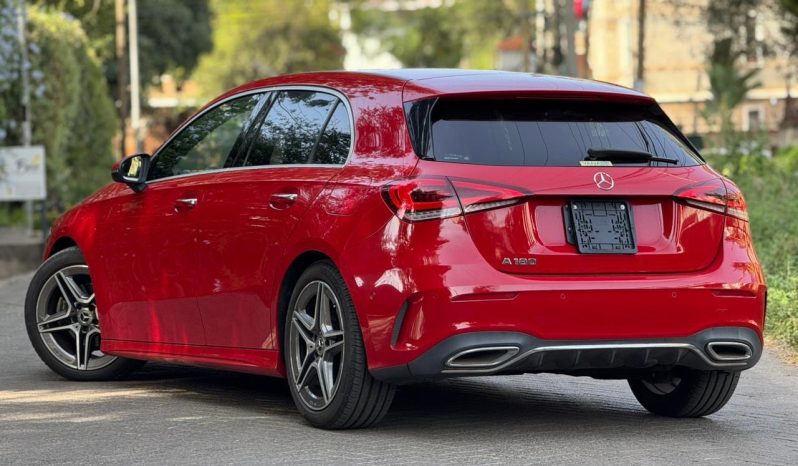 
								Mercedes Benz A180 full									