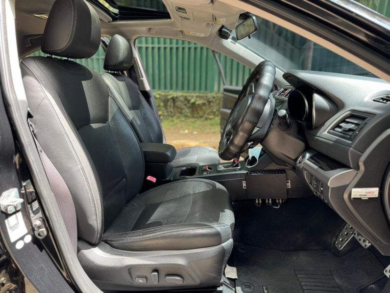 
								Subaru Legacy B4 full									