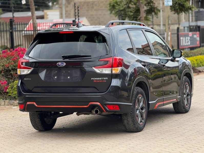 
								Subaru Forester X-break full									