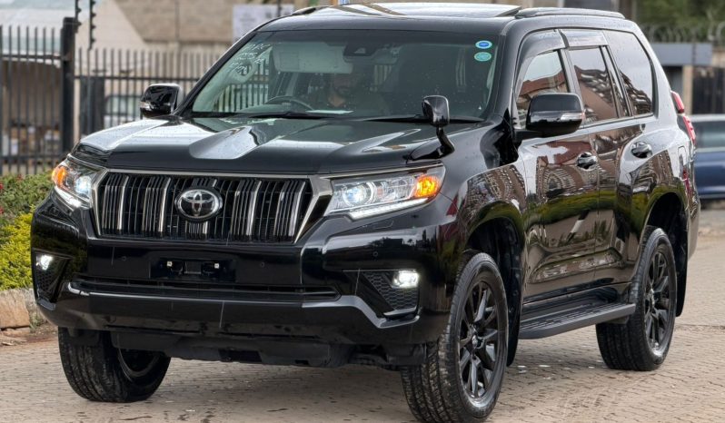 
								Toyota Land Cruiser Prado TX-L full									