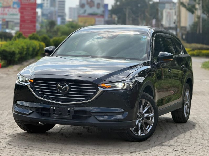
								Mazda CX-8 full									